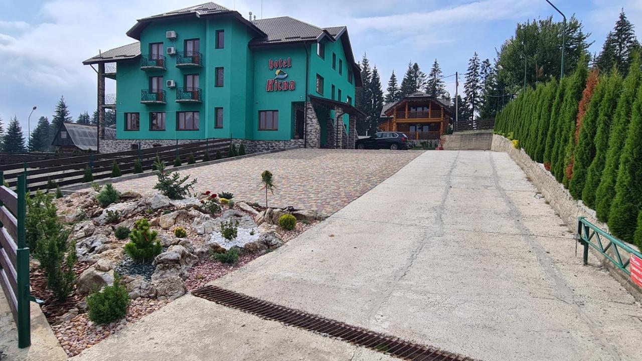 Kisva Hotel ヤブルニツァ エクステリア 写真